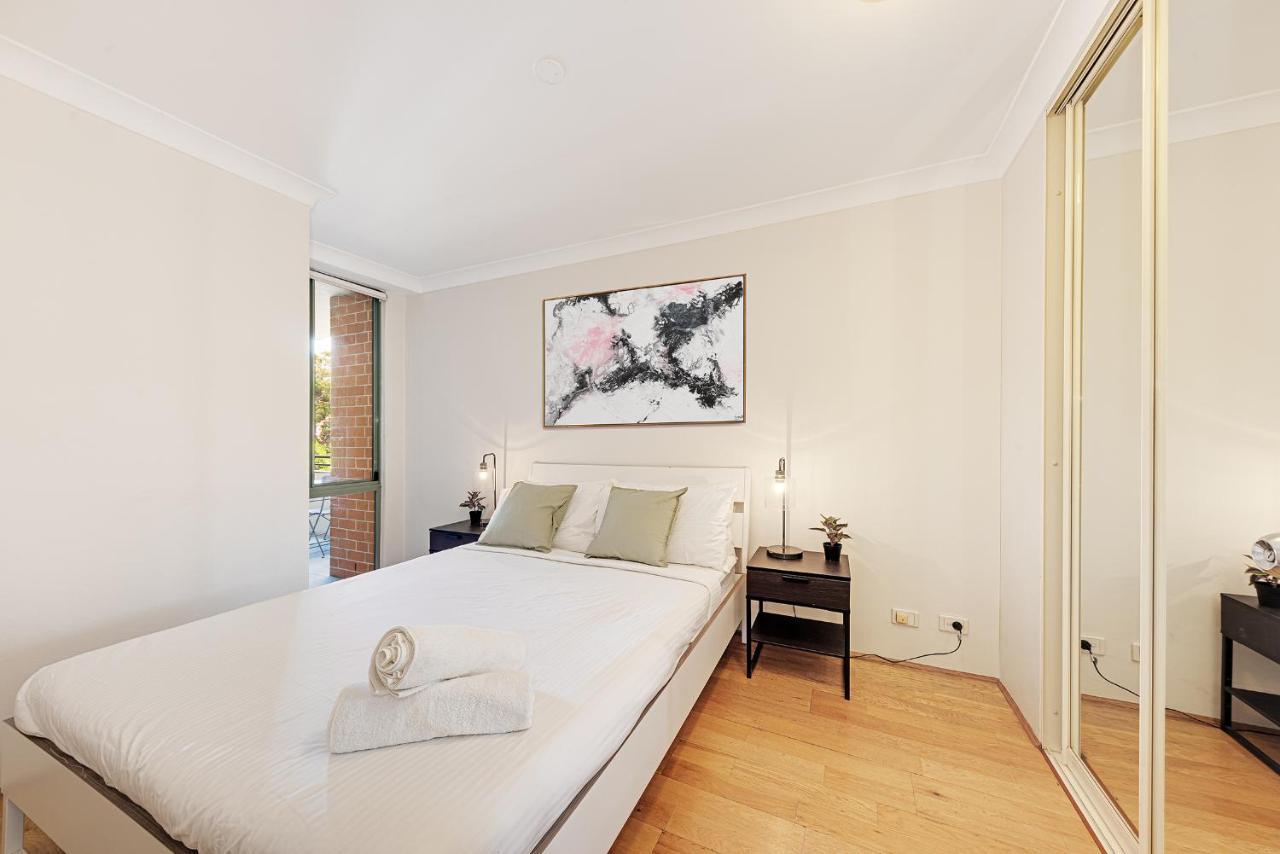 Spacious & Cosy 2 Bedroom Apartment In Darling Harbour Sídney Exterior foto