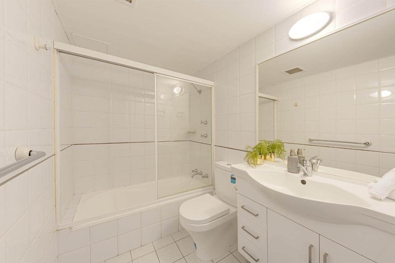 Spacious & Cosy 2 Bedroom Apartment In Darling Harbour Sídney Exterior foto